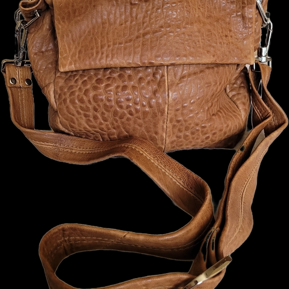 Textured Brown Crossbody Bag - Picture 4 of 11